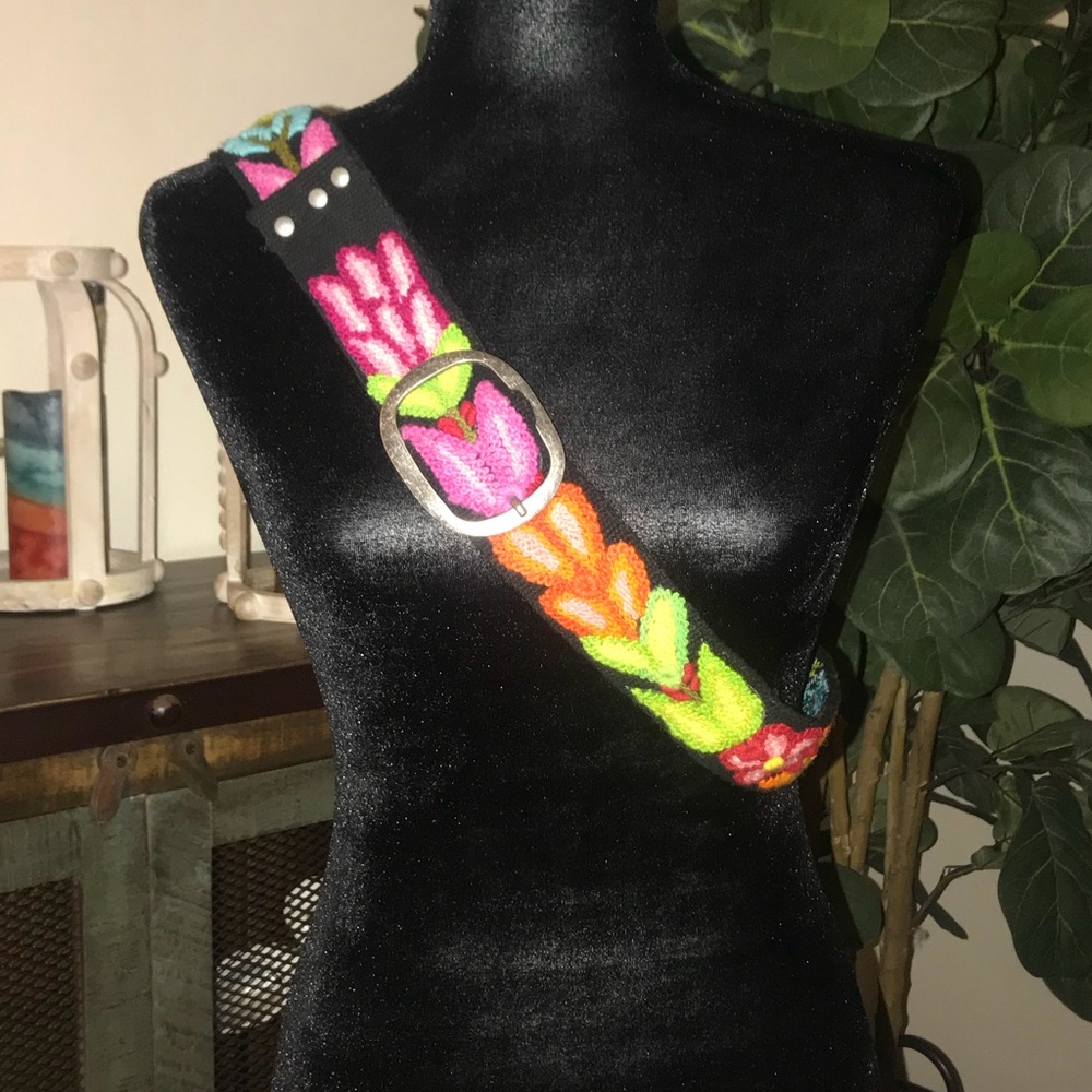 🍭Embroidered belt 💙💚💛🧡❤️💜